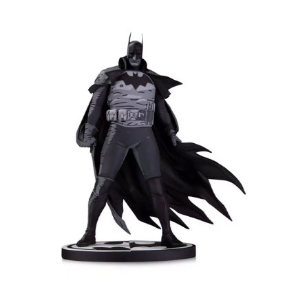 DC-Collectibles-McFarlane-Batman-Black-&-White-Batman-by-Mike-Mignola