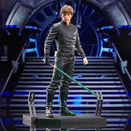 Gentle-Giant-Star-Wars-Milestones-Statue---Luke-Skywalker-1