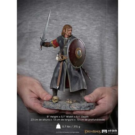 Iron-Studios-The-Lord-of-the-Rings-Boromir-Statue-1